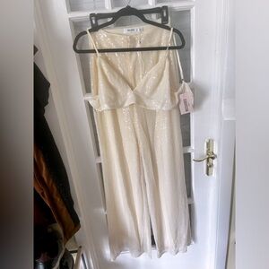 Missguided NWT two piece sequin set